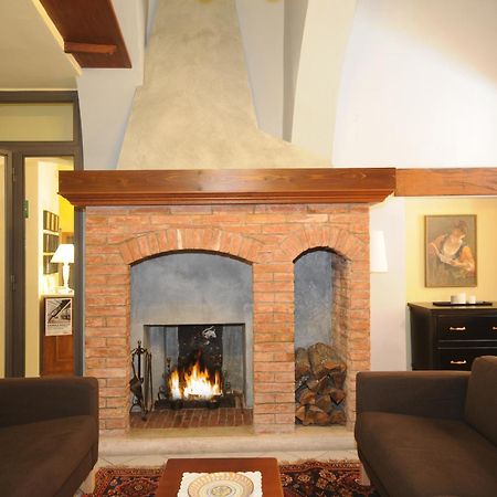 Albergo Duomo มอนติปุลเชียโน ภายนอก รูปภาพ