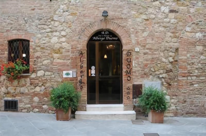 Albergo Duomo มอนติปุลเชียโน ภายนอก รูปภาพ