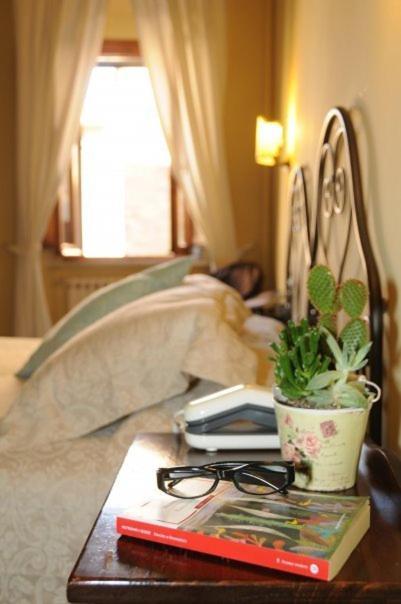 Albergo Duomo มอนติปุลเชียโน ห้อง รูปภาพ